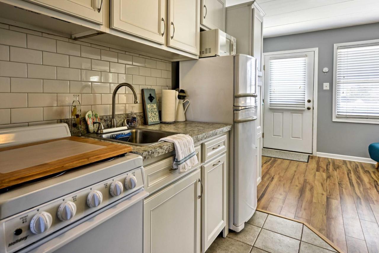 North Wildwood Condo With Pool, Walk To Boardwalk! エクステリア 写真